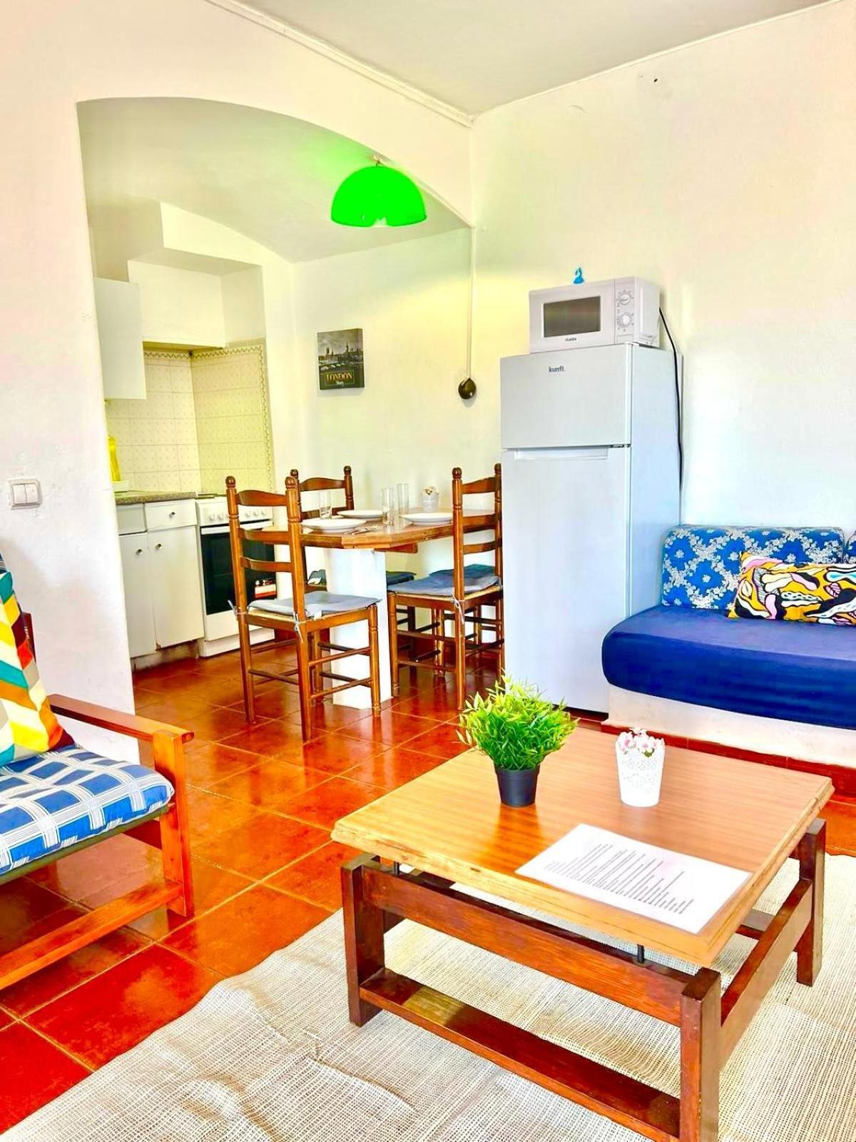 Apartment T1, Da Oura *